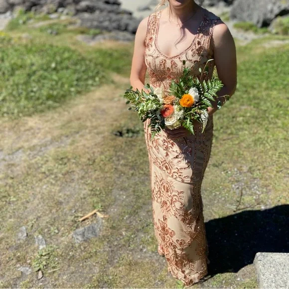 Rose Gold Lulu’s Bridesmaid Dress (Size M). - Picture 7 of 7